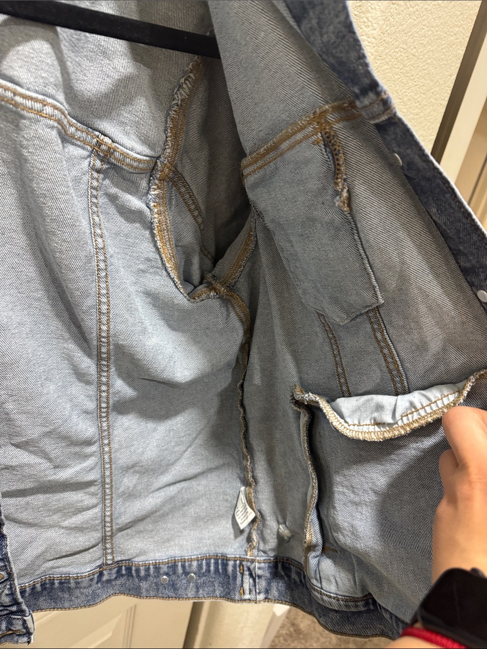 Sonoma Denim Jacket XL Light Wash Distressed Trucker Style - Picture 4 of 7
